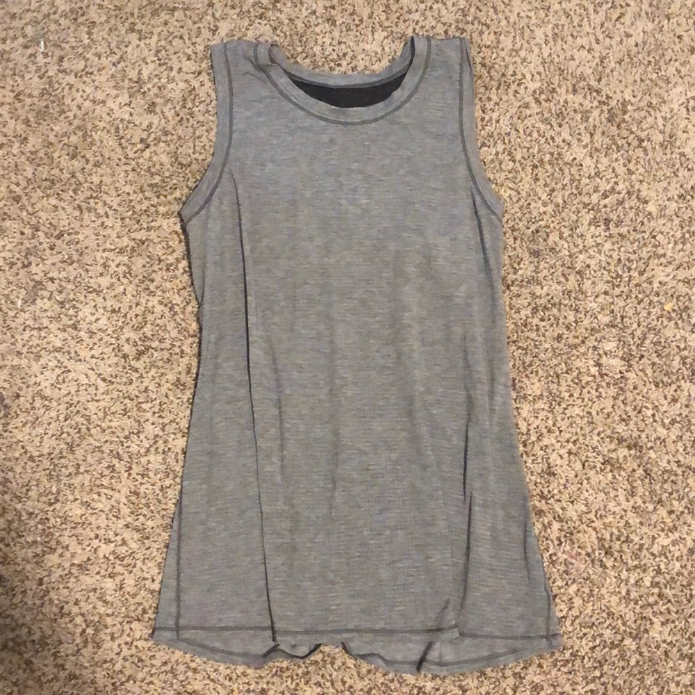 Lululemon grey tank top